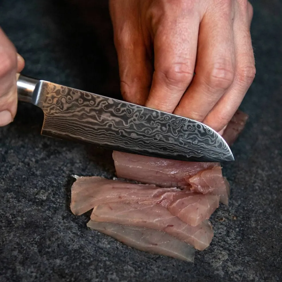 Akio sett med to Santoku kniver, 13 & 18 cm