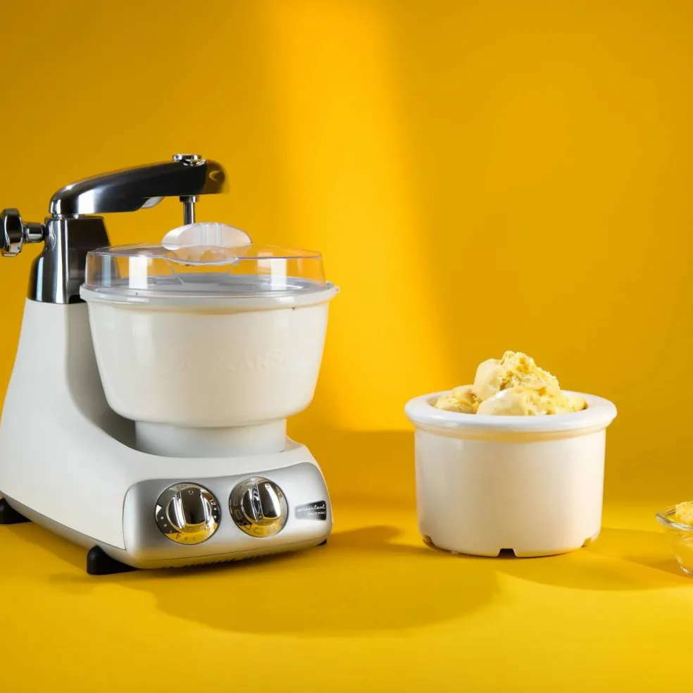 AKM 6230 kjøkkenmaskin med iskremmaskin, sunbeam yellow