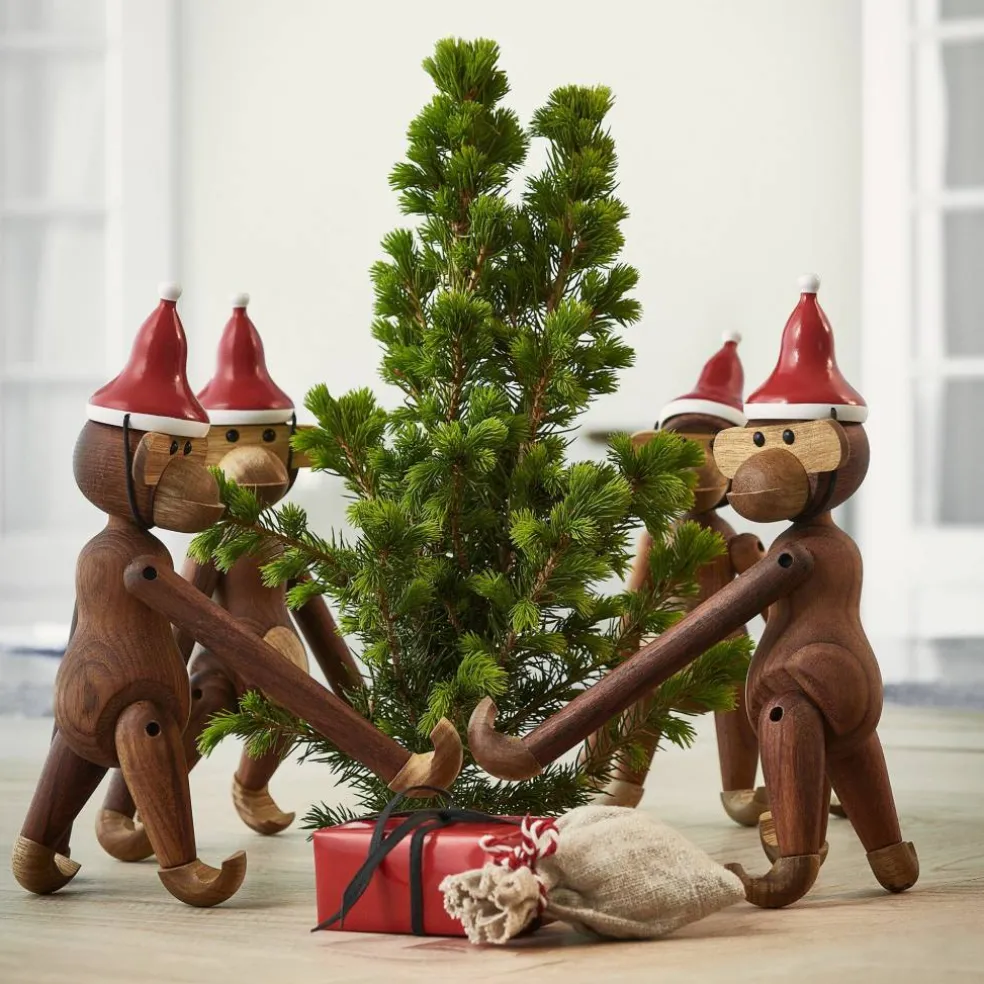 Ape med nisselue, teak- og limbatre