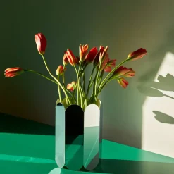 Arcs vase large, speilblank