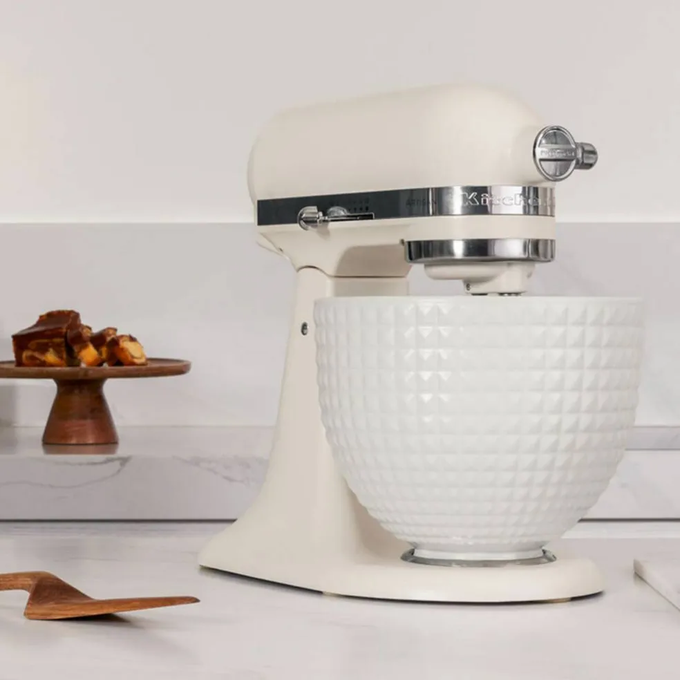 Artisan KSM156CXEPL kjøkkenmaskin 4,7 liter, white on white + rustfri bolle