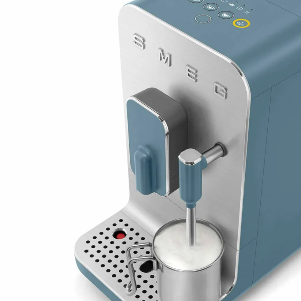 BCC12SBMEU helautomatisk espressomaskin med melkeskummer, storm blue