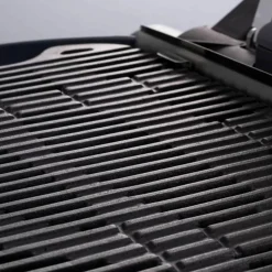 Bærbar gassgrill 900, cream