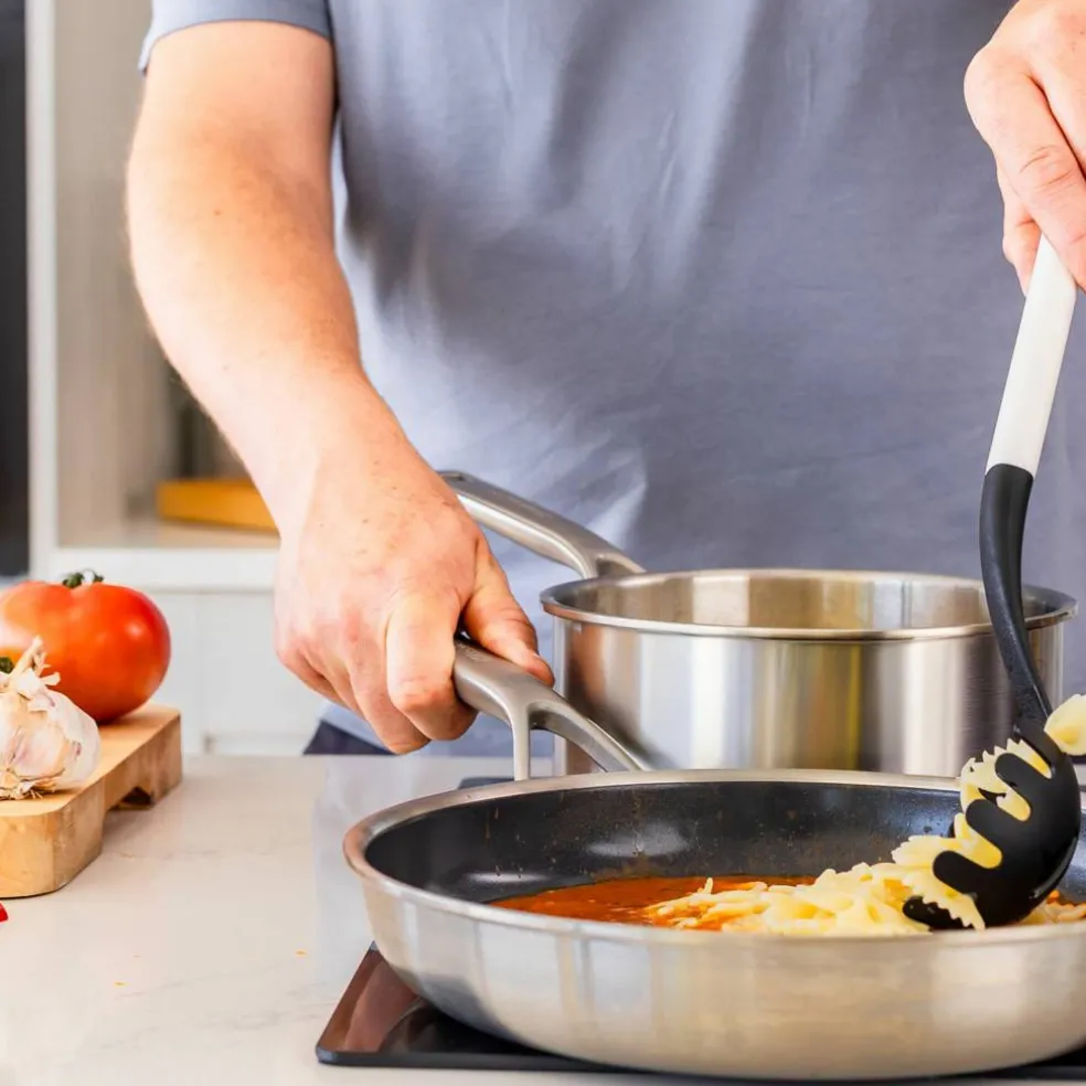 Classic pastasleiv, grå