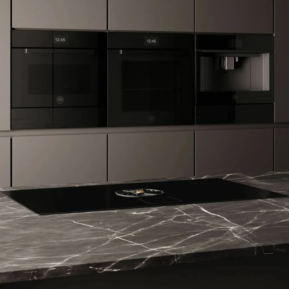 CM45MOD2WTB Modern integrert kaffemaskin, svart glass
