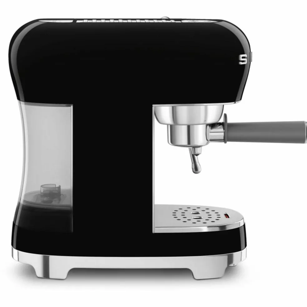 ECF02 Espressomaskin, svart