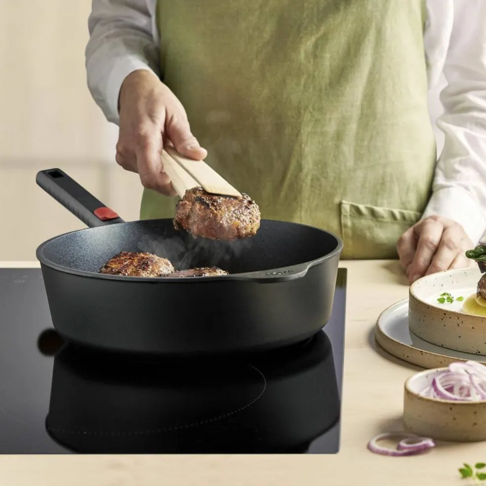 Eco Logic QXR sautépanne 28 cm med avtagbart håndtak
