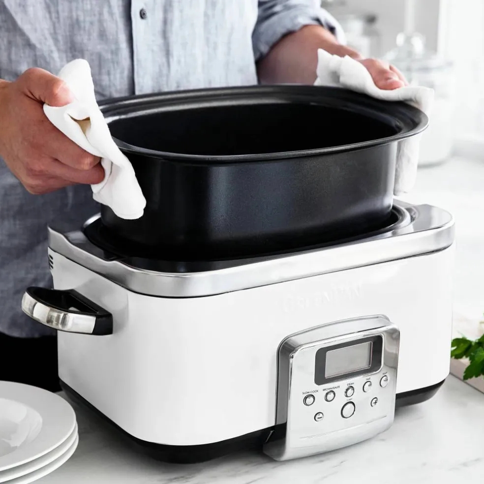 Elite Slow Cooker, black