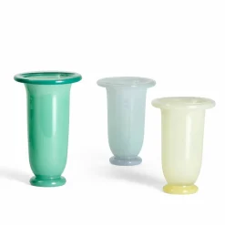 Empire (medium) vase, lys rosa