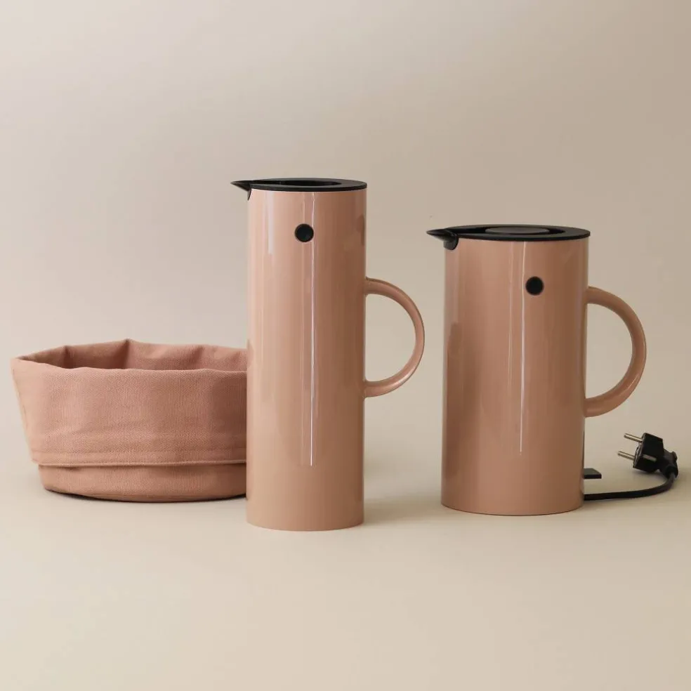 EM77 Vannkoker 1,5 liter Svart