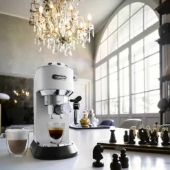 Espressomaskin EC685 Rød
