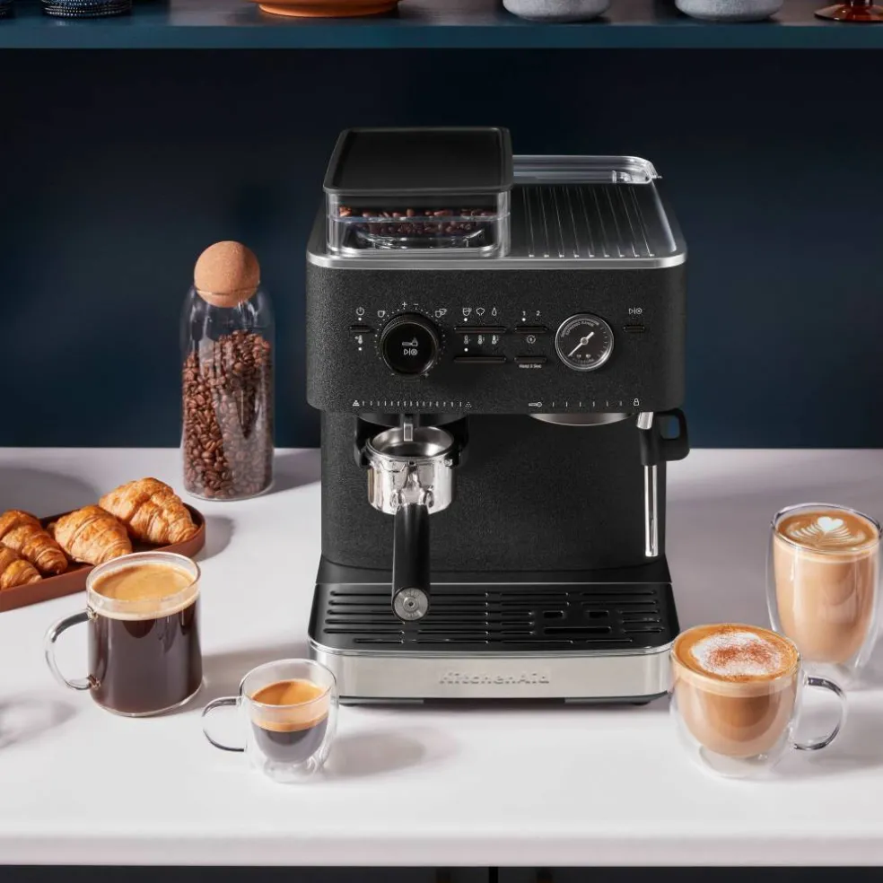 Espressomaskin med kaffekvern, cast iron black