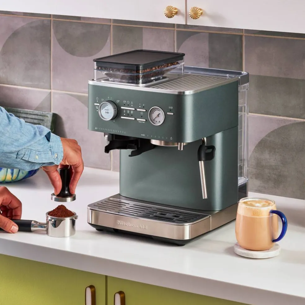 Espressomaskin med kaffekvern, juniper
