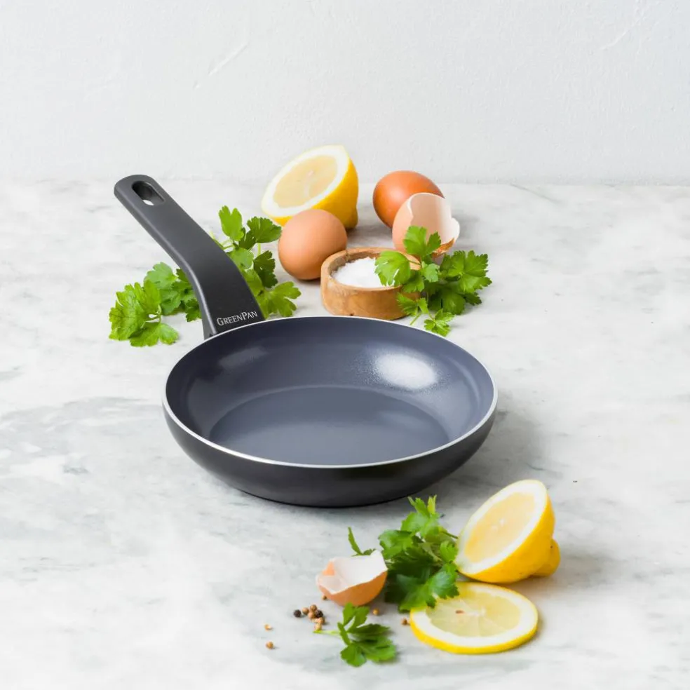 Essence stekepanne 20 cm, svart