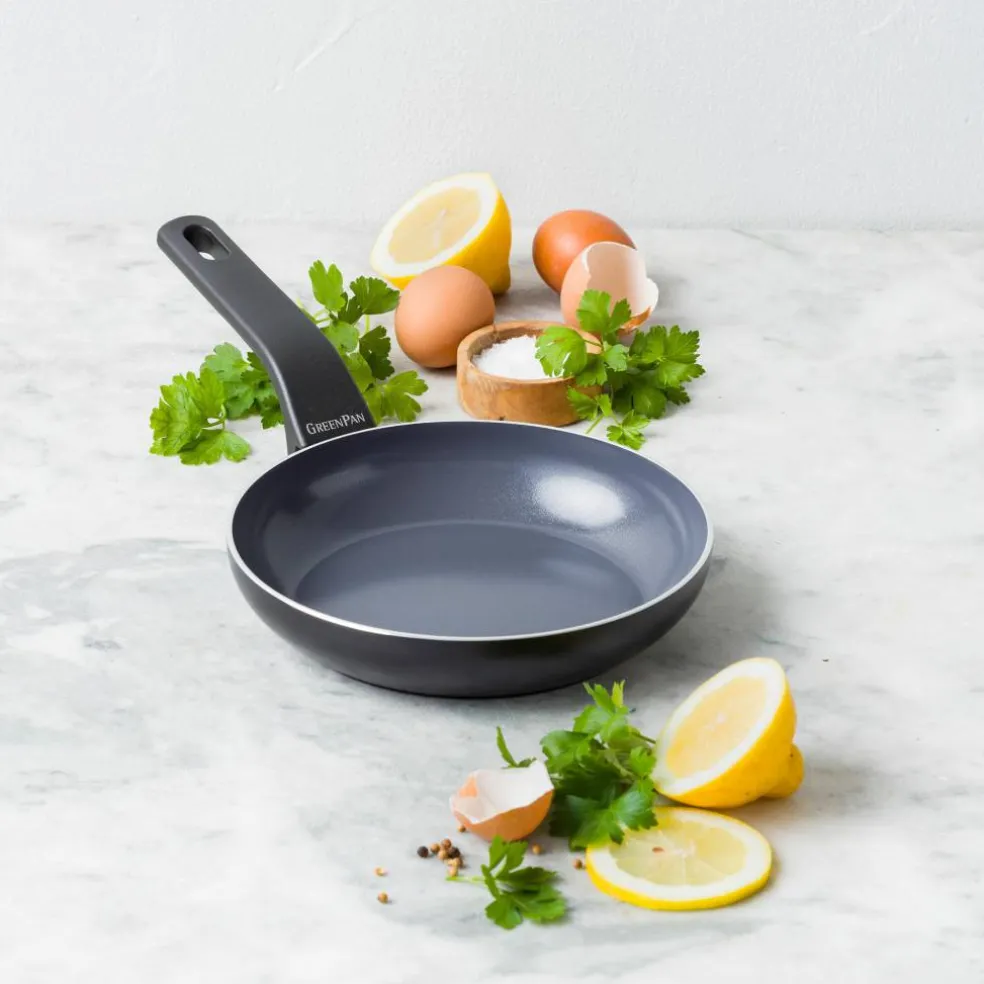 Essence stekepanne 24 cm, svart