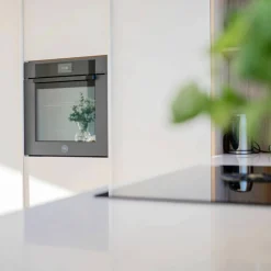 FMOD6117PTG3 Modern innbyggingsovn med pyrolyse 80 liter, gull