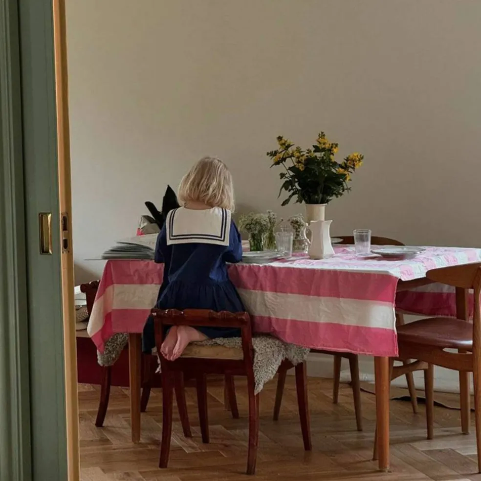 Gaia duk 180x145 cm, rosa/hvit