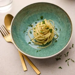 Gastro pastaskål 20 cm, hvit/mørkeblå
