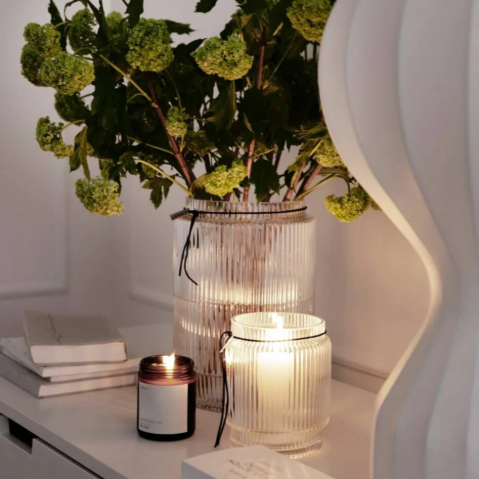 Glassvase med stripete struktur, 10,8 cm