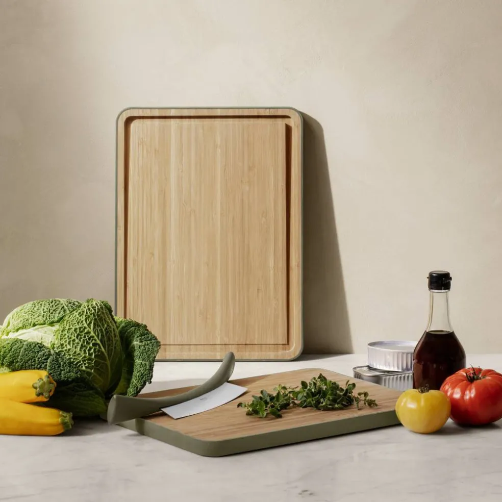 Green Tool skjærebrett med juicerille, bambus