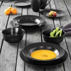 Groovy Dyp Tallerken 23 cm Svart Stengods