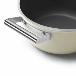 Gryte 24 cm / 4,5 liter, svart