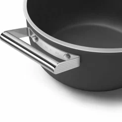 Gryte 24 cm / 4,5 liter, svart