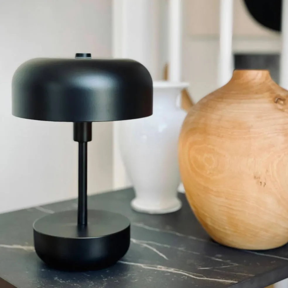 Haipot portabel LED-bordlampe, mørkerød