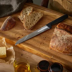 Hard Edge brødkniv, 22 cm