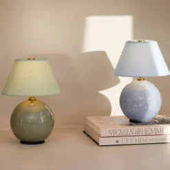 Iris bærbar bordlampe, dueblå