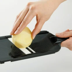 Juliennestrimler med Keramisk Blad