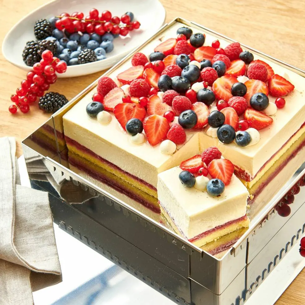 Justerbar bakeform 30 X 30 cm - 57 X 57 cm.