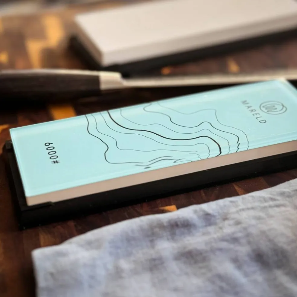 Knivsett med 5 kniver i europeisk tradisjon