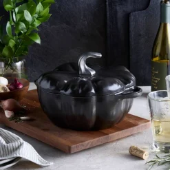 La Cocotte Gresskar støpejernsgryte 24 cm / 3,5 liter, svart