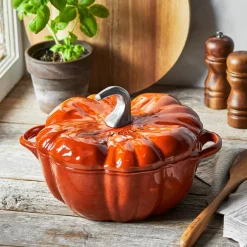 La Cocotte Gresskar støpejernsgryte 24 cm / 3,5 liter, svart