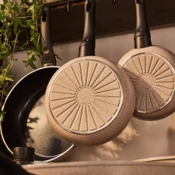 Ledro stekepanne 20 cm, beige
