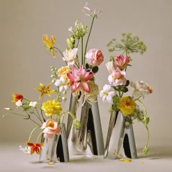 Lituus vase, medium
