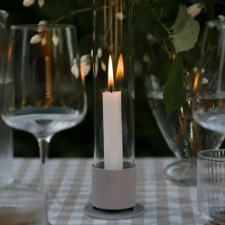 Lysestake med glassylinder, naturhvit