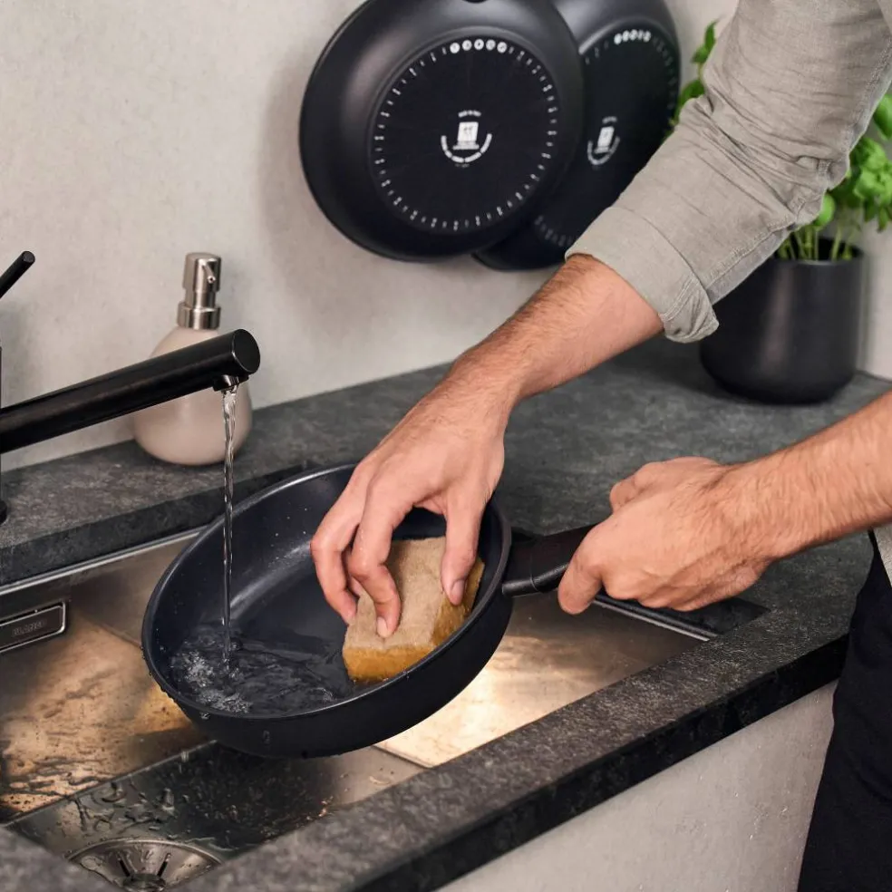Madura Plus stekepanne 20 cm, aluminium