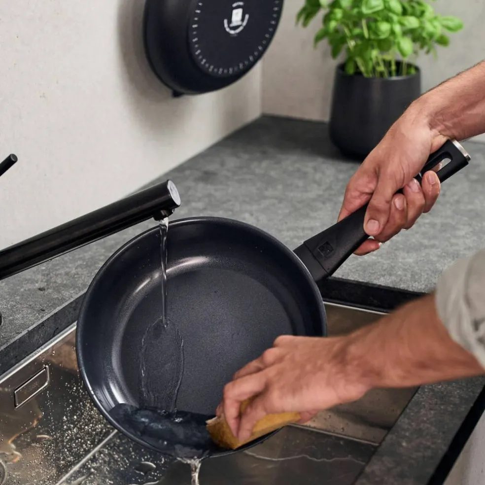Madura Plus stekepanne 20 cm, aluminium