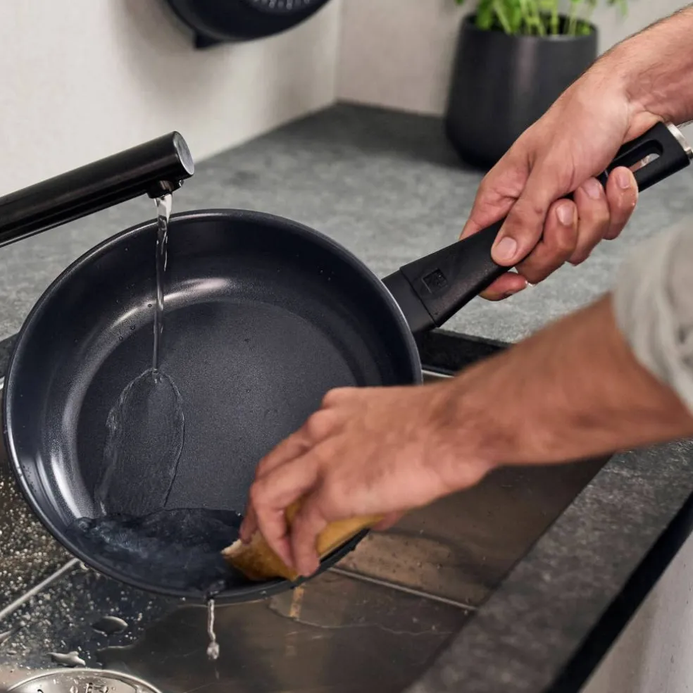Madura Plus stekepanne 20 cm, aluminium