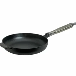Maestro støpejernspanne med utsvingt kant, 28 cm