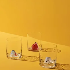 New Friends Glass, Frosk