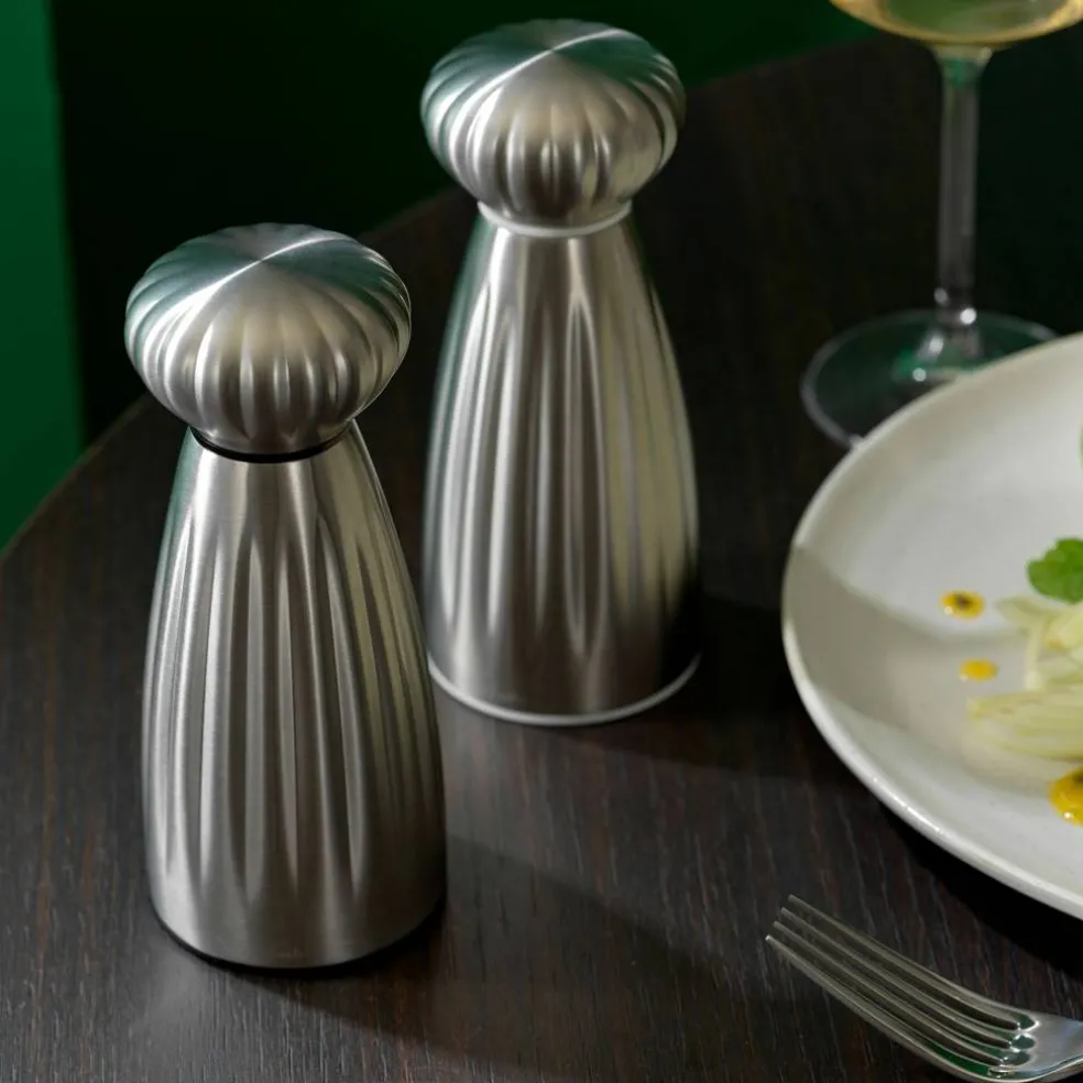 Palm Satin Salt- og pepperkvern med brett medium, rustfritt stål