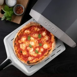 Perforert pizzaspade, 30,5 cm