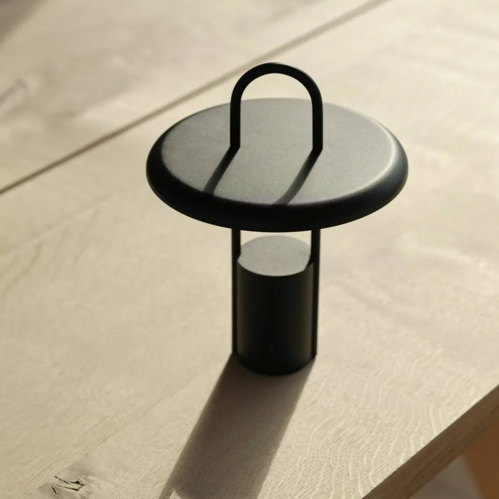 Pier LED-lampe, svart