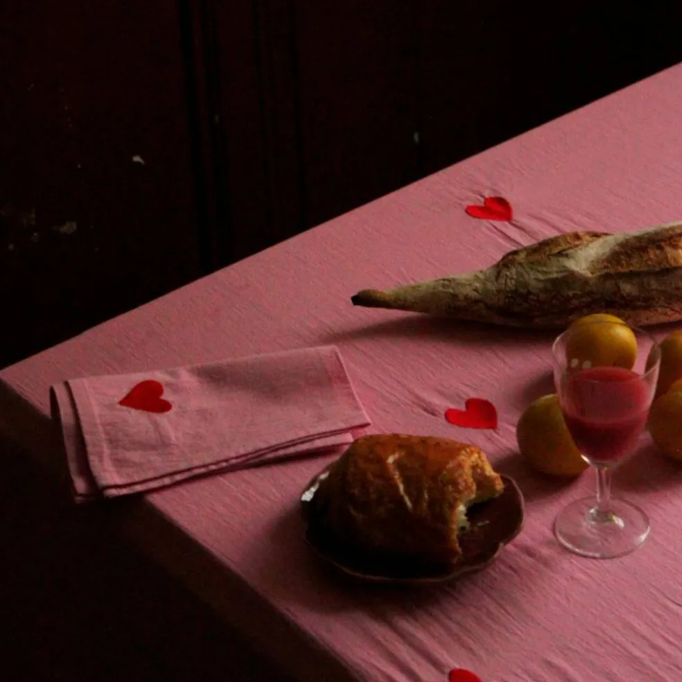 Pink Hearts duk 180×145 cm, rosa