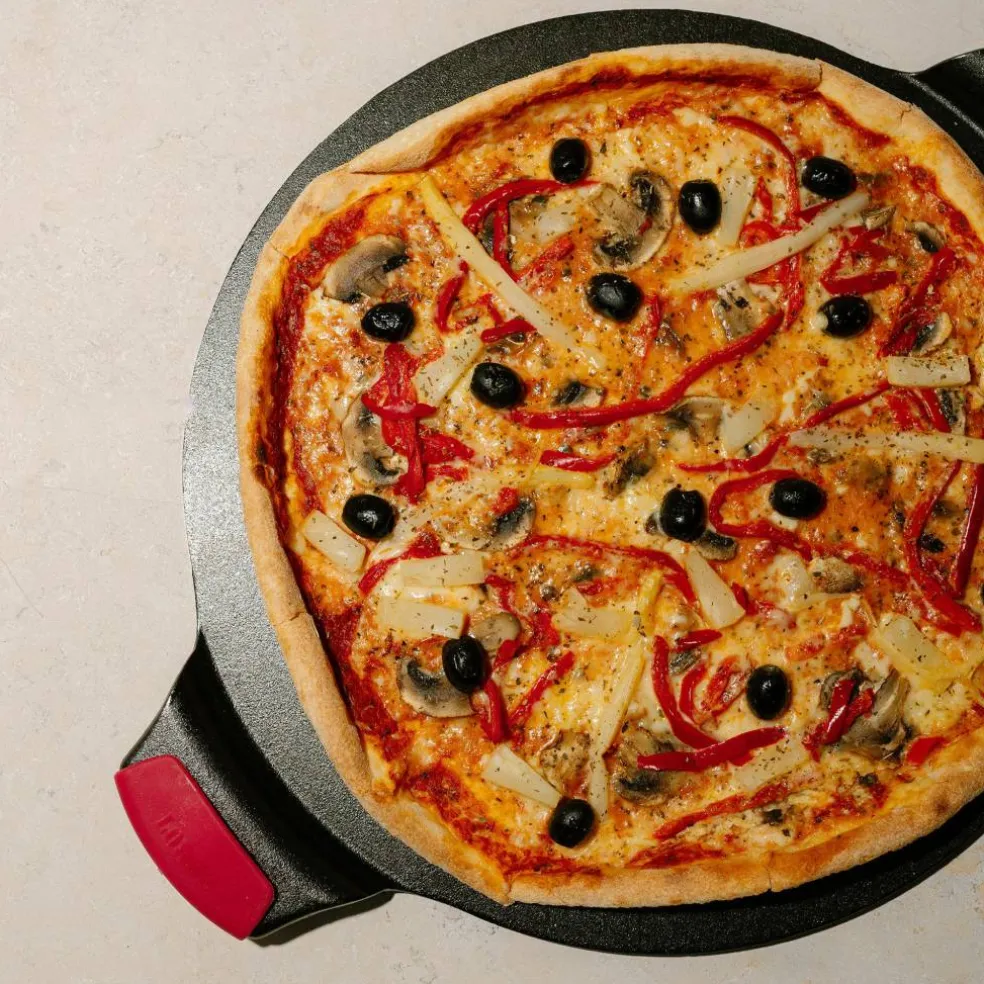 Pizzasten med håndtak, gjutjern