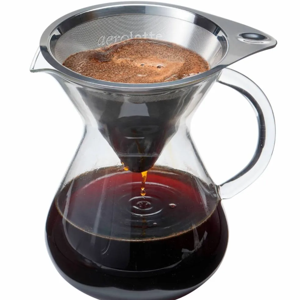 Pour-over-brygger med mikrofilter