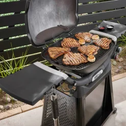 Q3200N+ Gassgrill med vogn